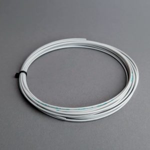 Luftfahrtkabel weiß